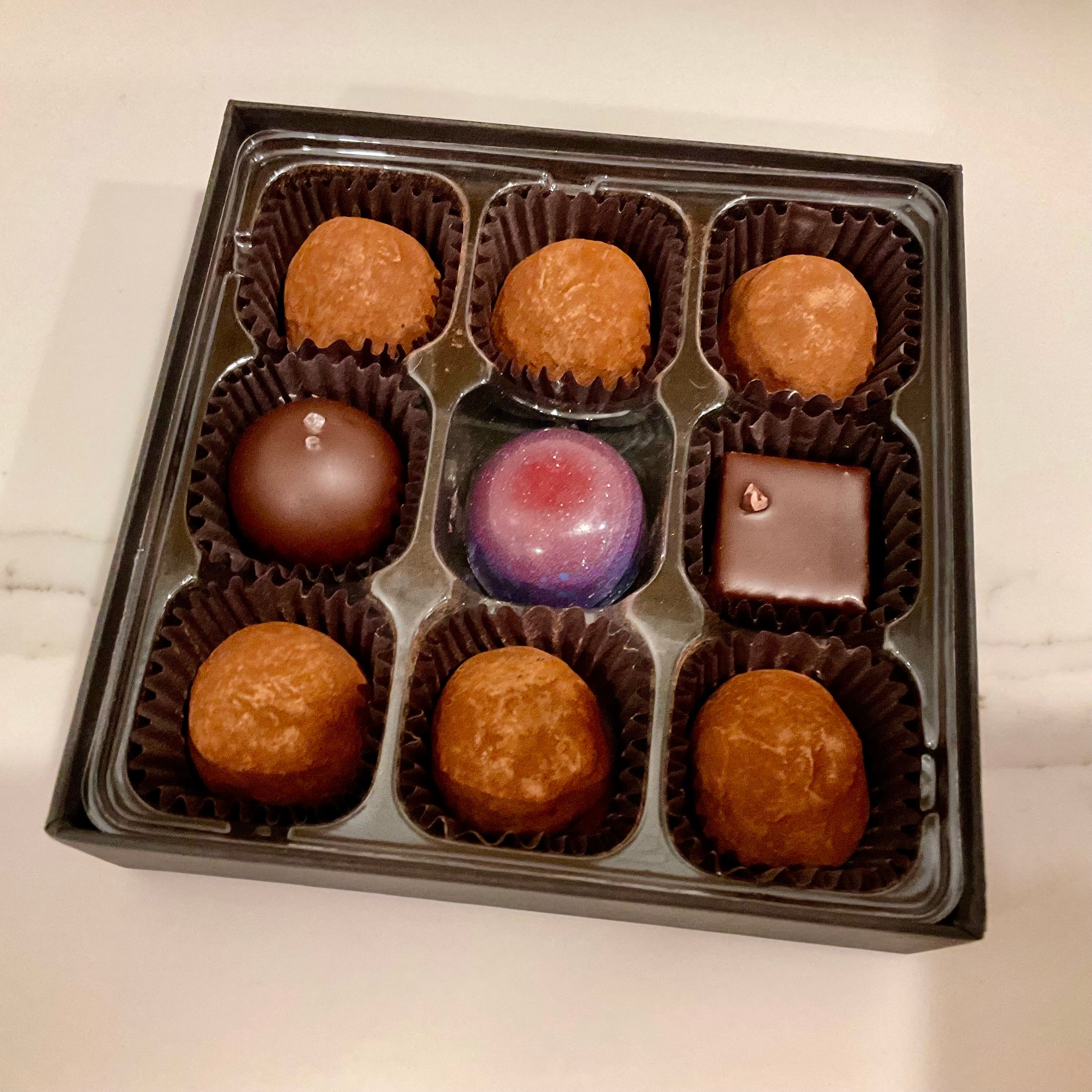Éclat 9-Piece Box of Assorted Chocolates
