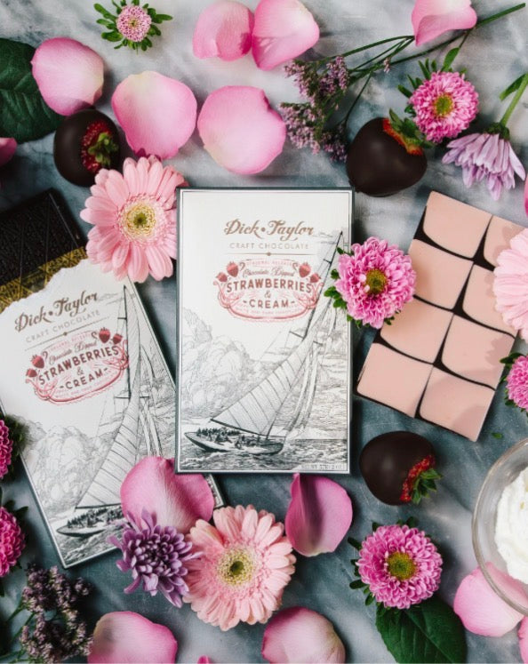 Dick Taylor Chocolate-Dipped Strawberries & Cream Bar